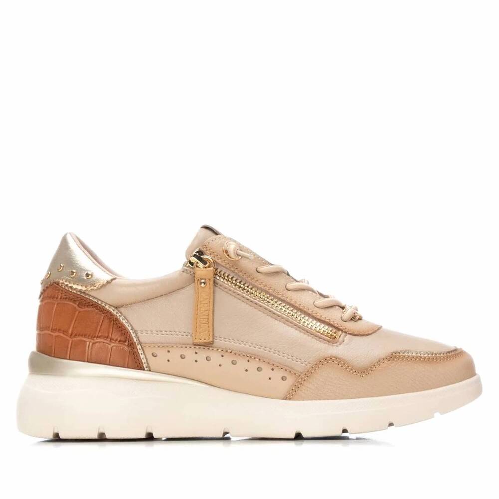 NEW CARMELA women's leather casual slip on sneakers in beige